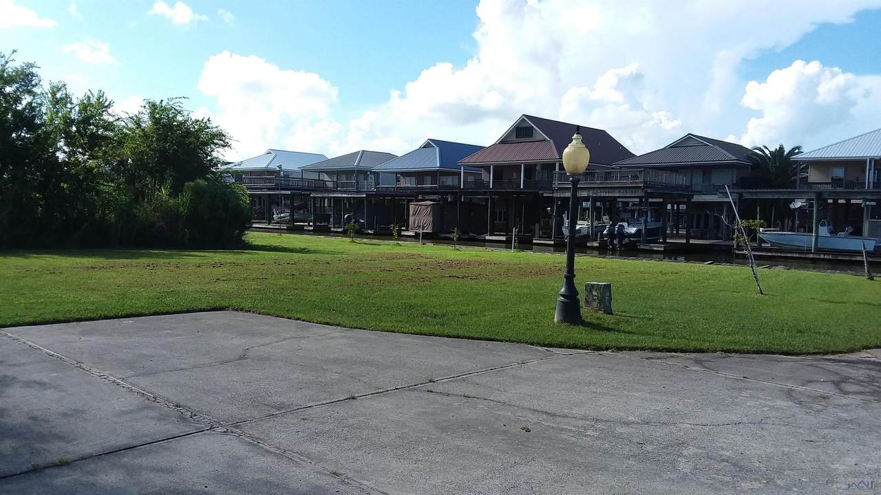 https://bt-photos.global.ssl.fastly.net/batonrouge/1280_boomver_1_163287-2.jpg