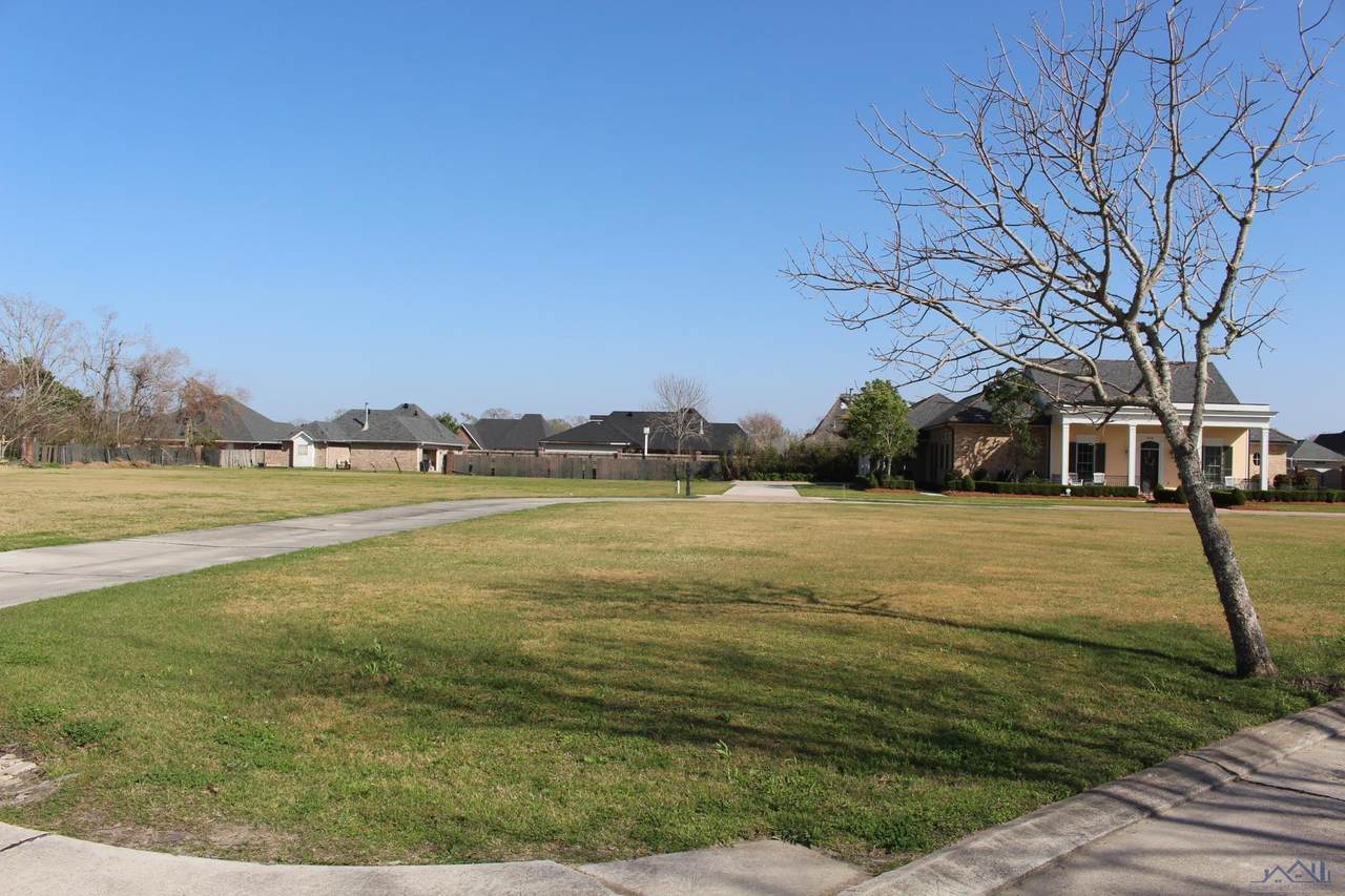 https://bt-photos.global.ssl.fastly.net/batonrouge/1280_boomver_1_164759-2.jpg