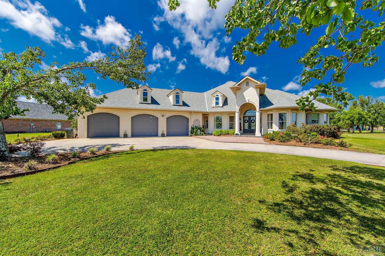 407 Myrtle Grove Dr - Photo 1