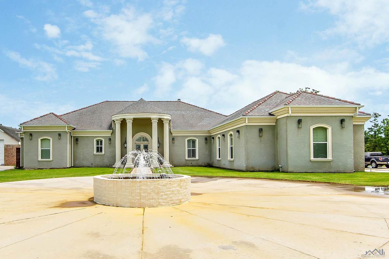 113 Ouiski Bayou Drive - Photo 1