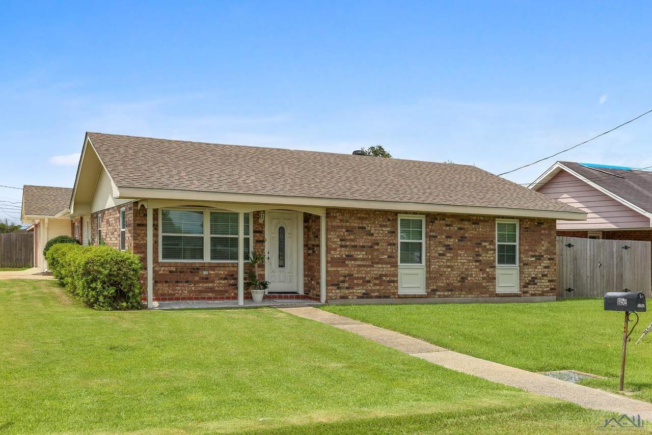 1152 West Camellia Drive - Photo 1