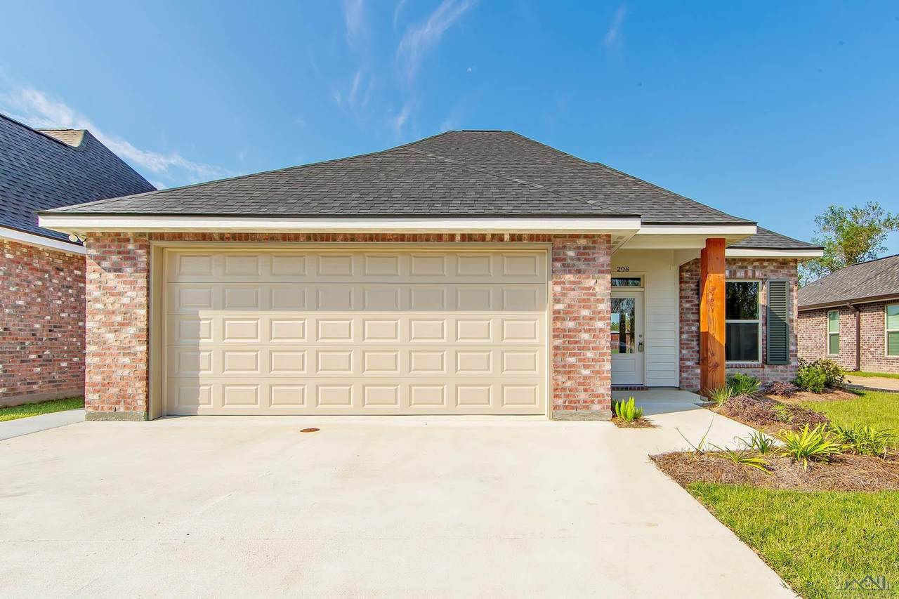 208 Sugar Ridge Drive - Photo 1