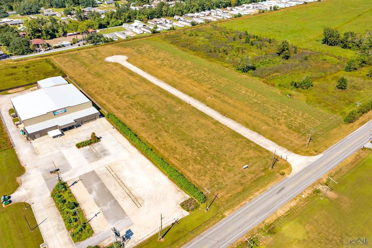2700 Coteau Rd - Photo 1