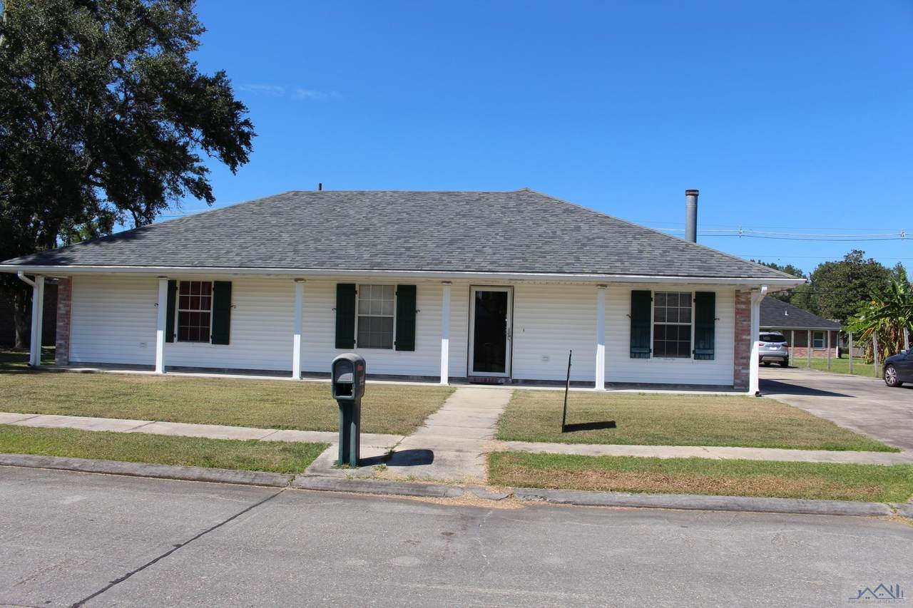 270 Ciera Dr - Photo 1