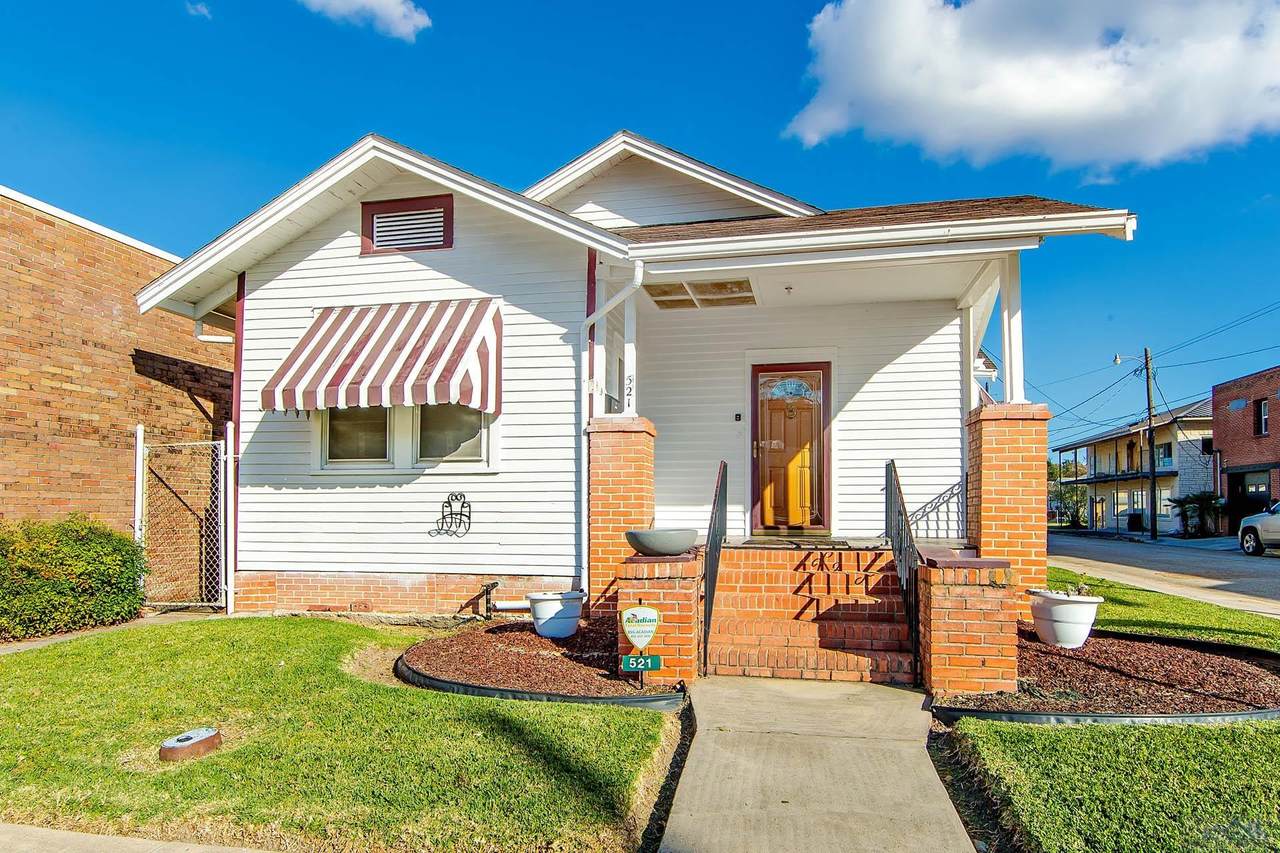 521 Barrow St - Photo 1