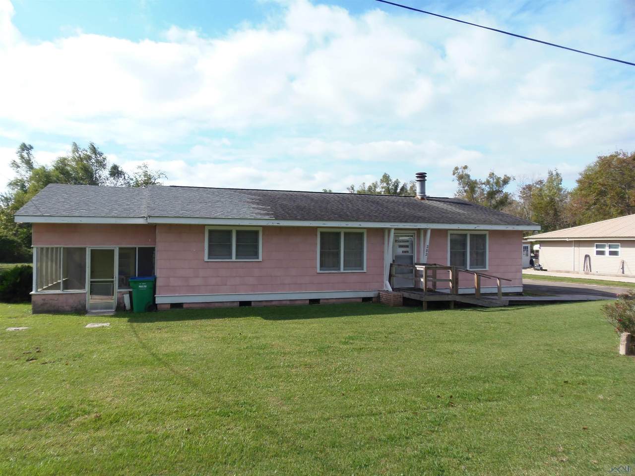 282 Highway 1012 - Photo 1