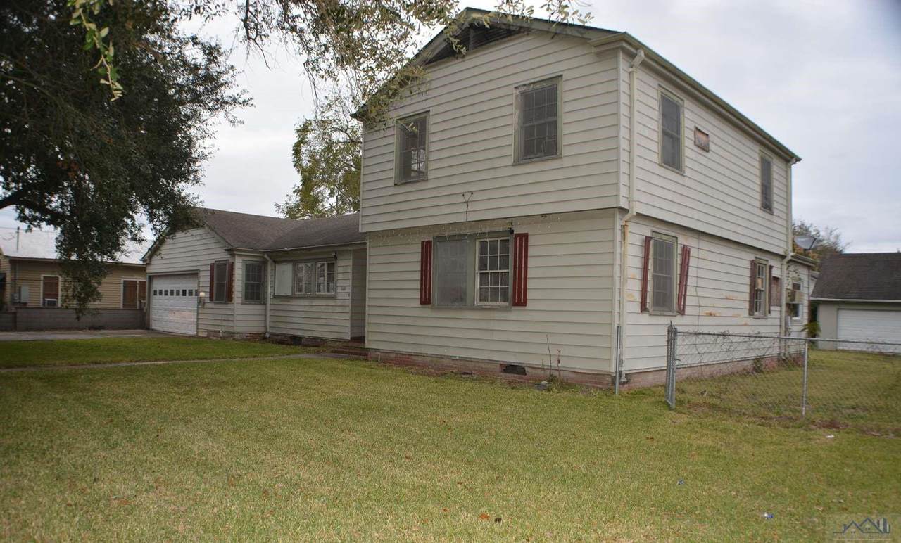 1140 Federal Avenue - Photo 1