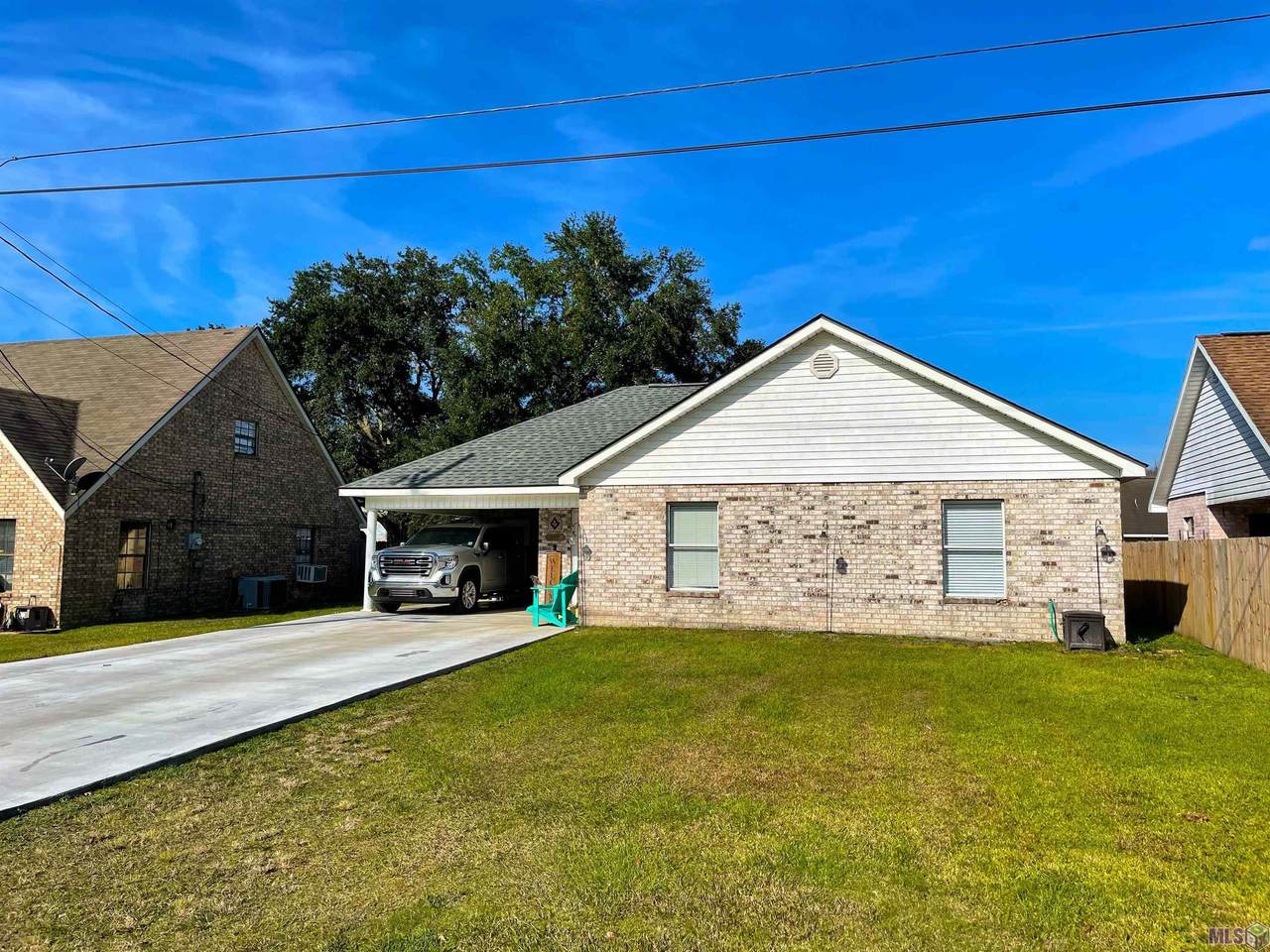 518 Mike Dr - Photo 1