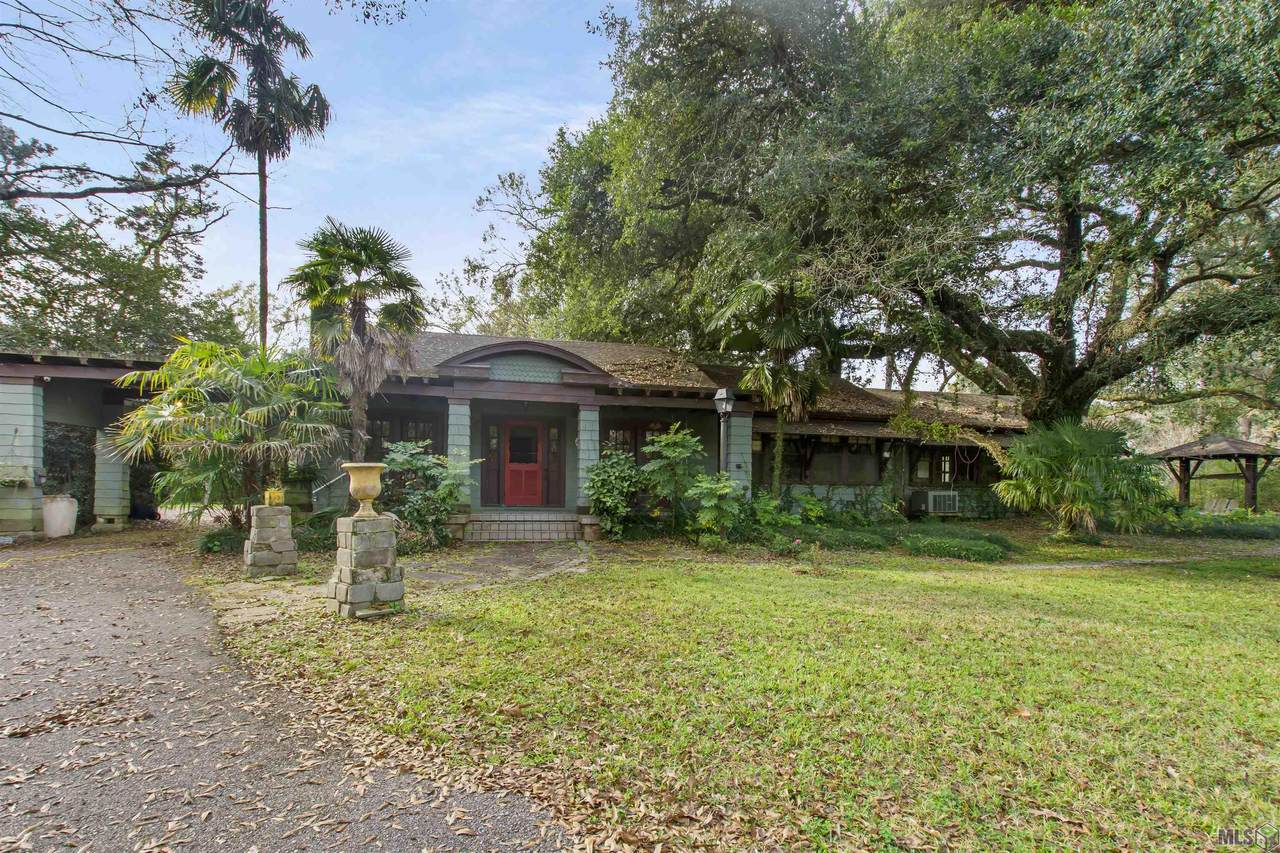 1088 River Rd - Photo 1