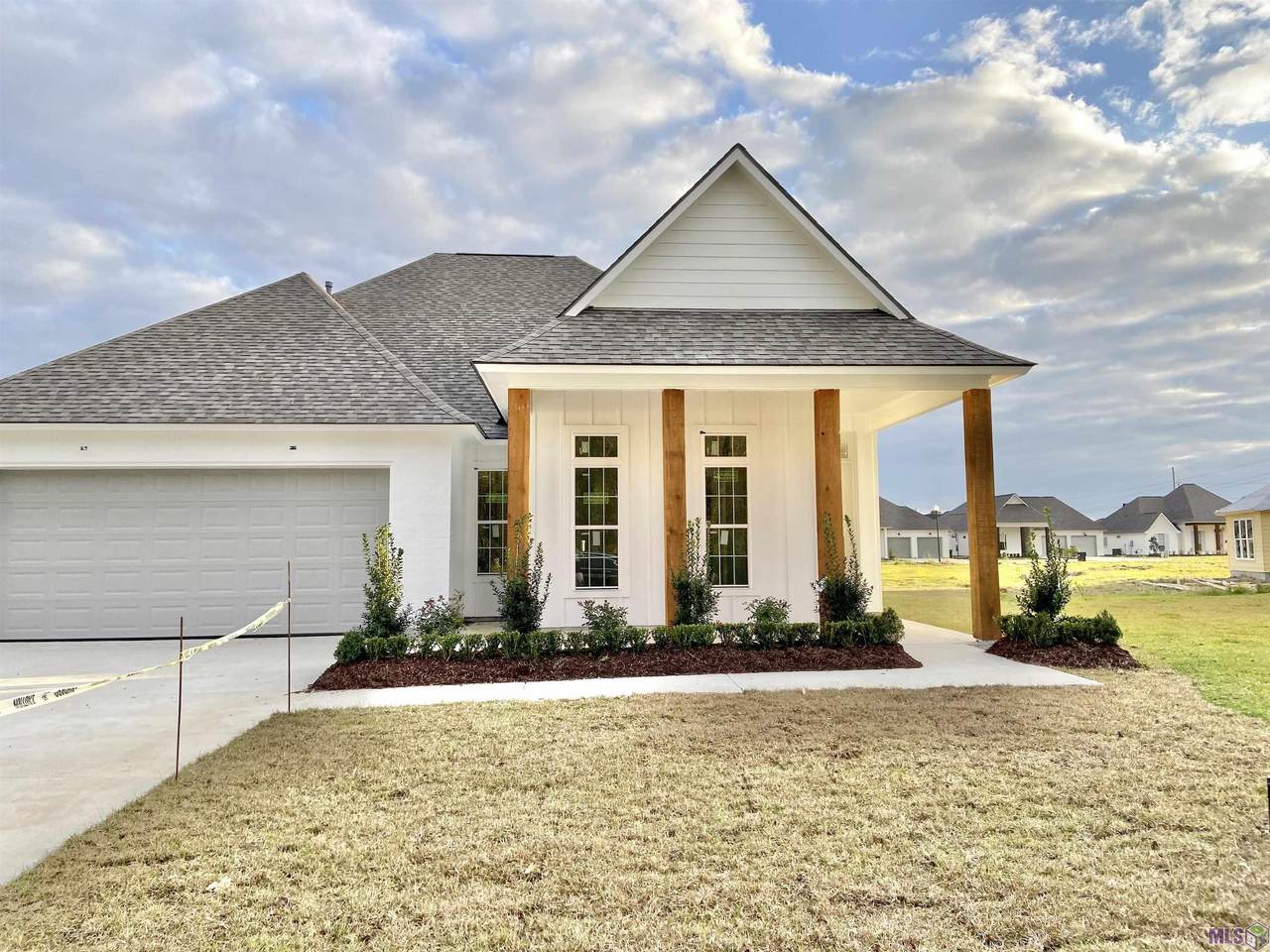 38153 Woodland Trail Dr - Photo 1