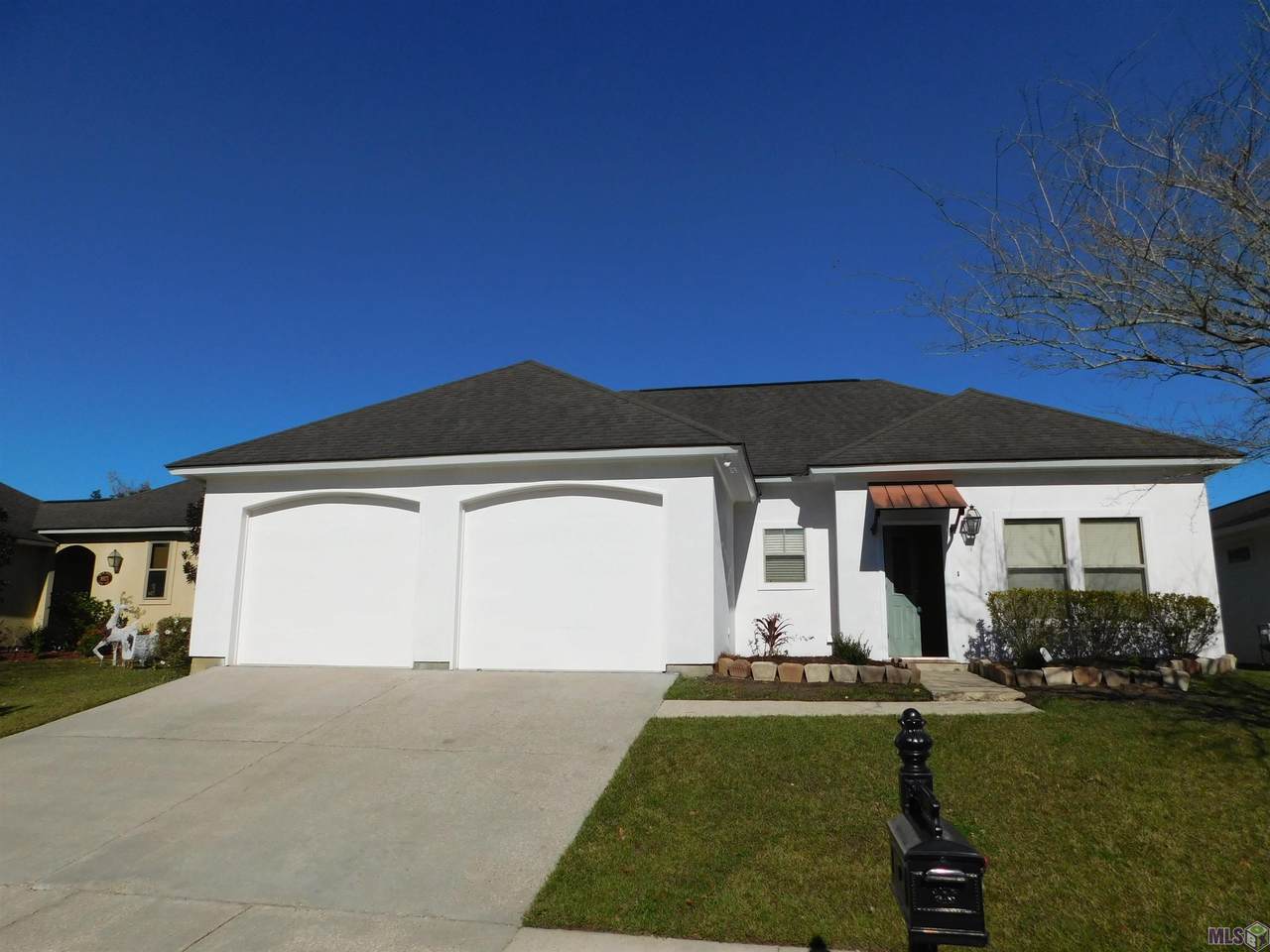 8931 Boone Ave - Photo 1