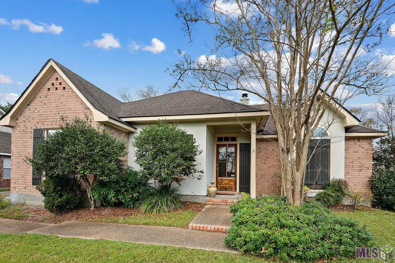 18430 Lakefield Ave - Photo 1