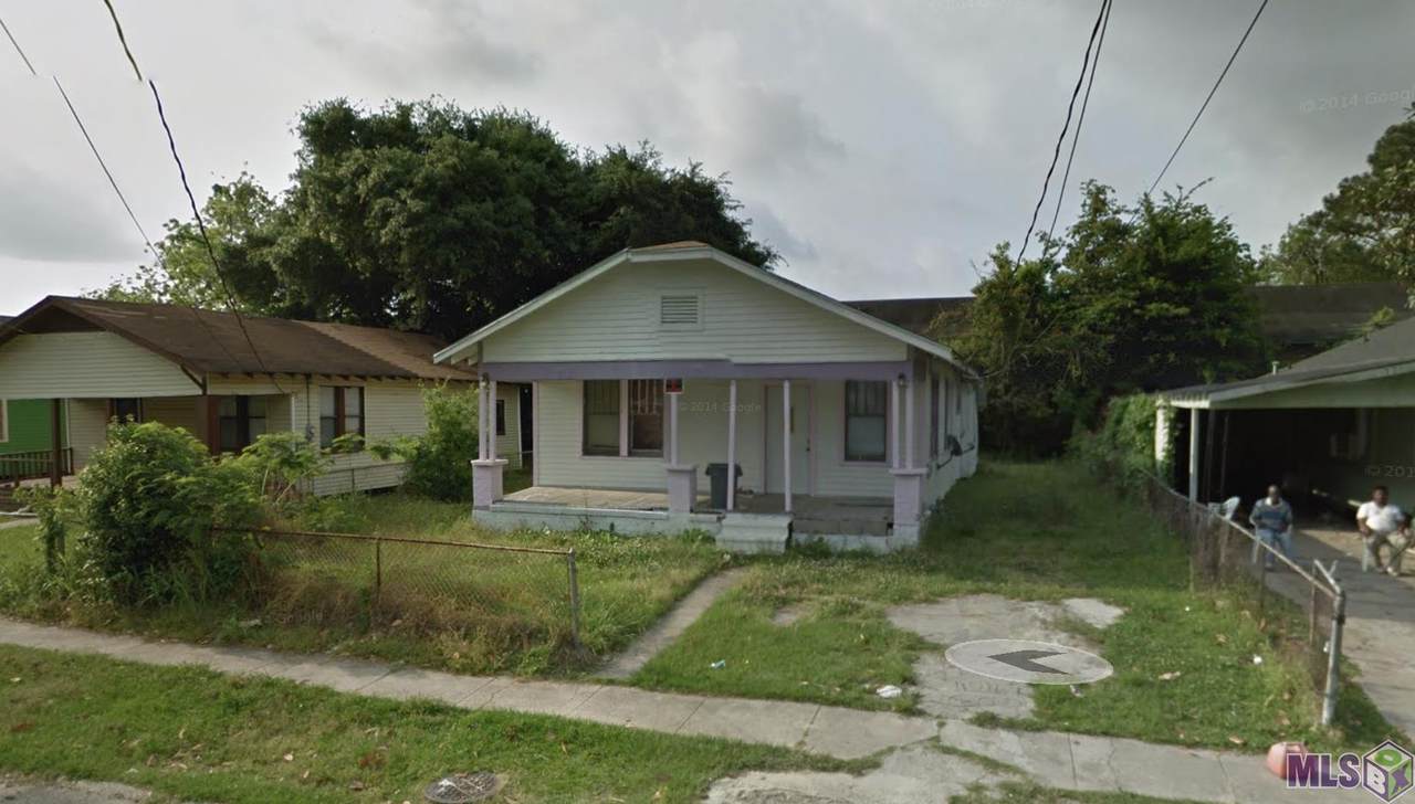 334 Flicker St - Photo 1