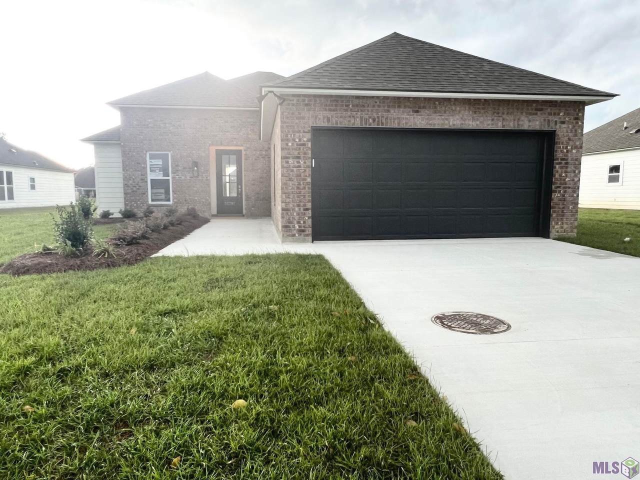 22797 Balsam Dr - Photo 1