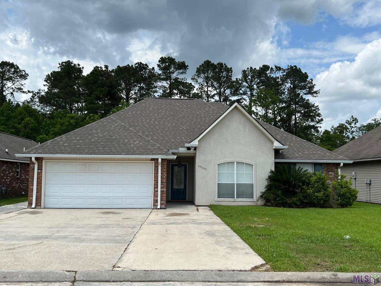 23889 Sandlewood Ct - Photo 1