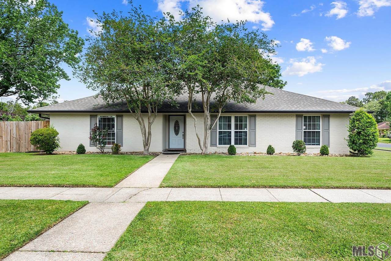 555 Glenwild Dr - Photo 1