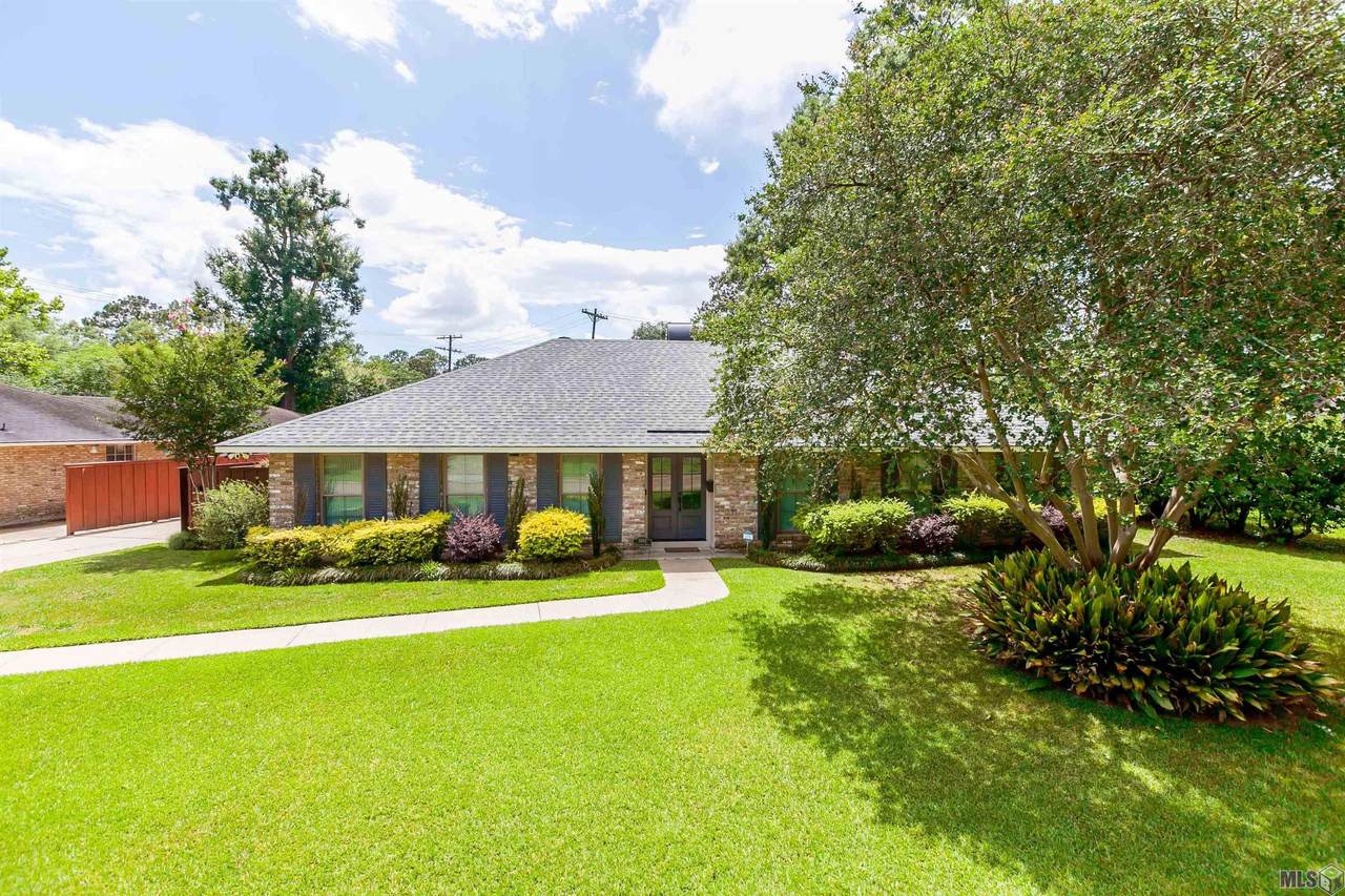 5650 Sandalwood Dr - Photo 1