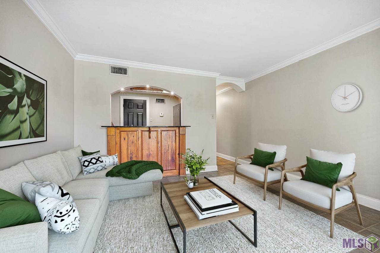 2045 Third St - Photo 1