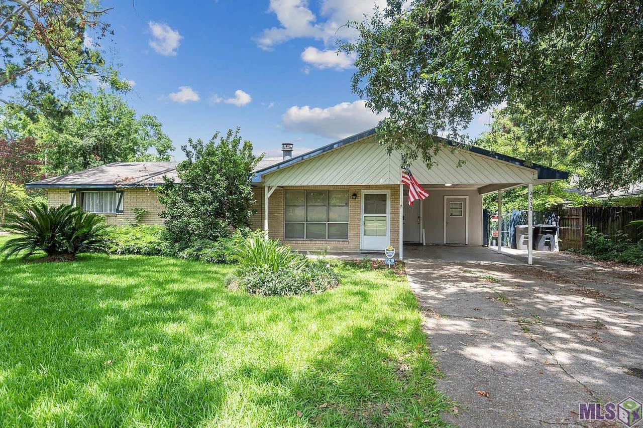 2219 Cedarcrest Ave - Photo 1