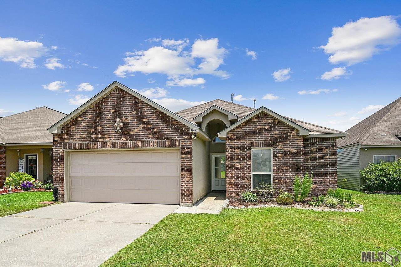 11421 Ashwood Ct - Photo 1