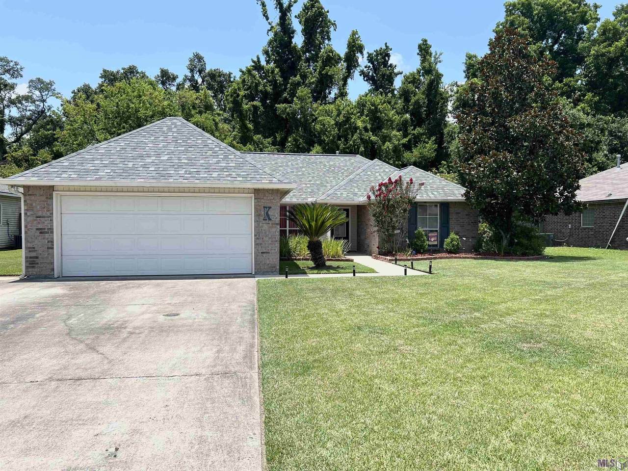 5221 Cicero Dr - Photo 1