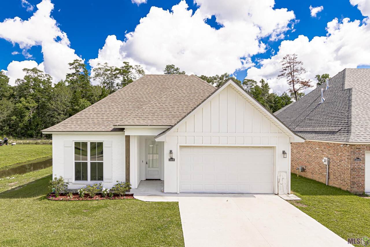 10576 Highland Lakes Dr - Photo 1