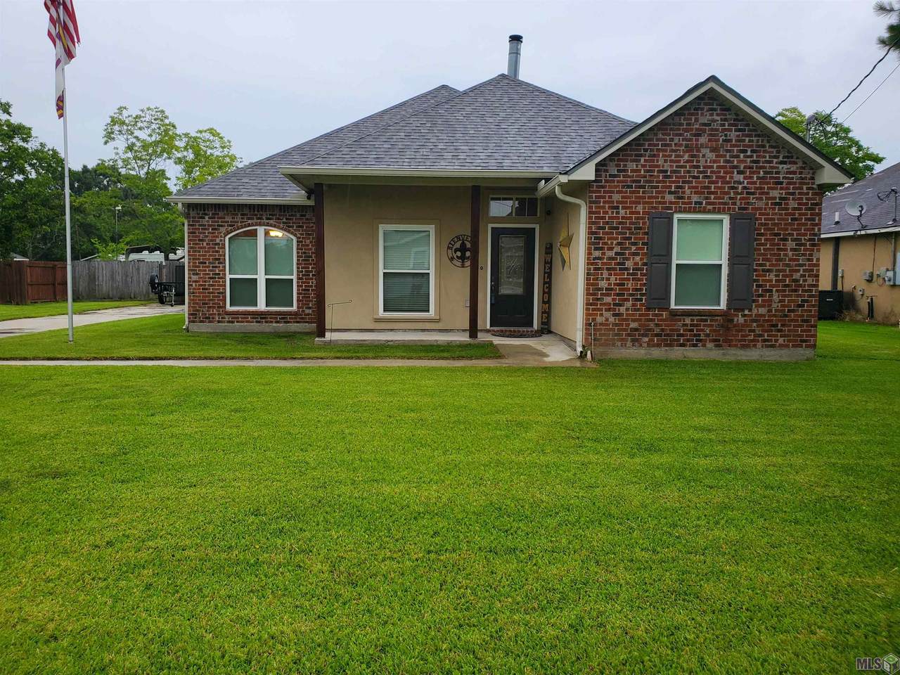 38308 Kanks Place Dr - Photo 1