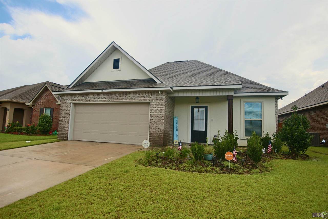 1875 Meadow Oak Dr - Photo 1