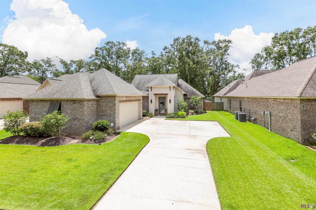 37427 Whispering Hollow Ave - Photo 1
