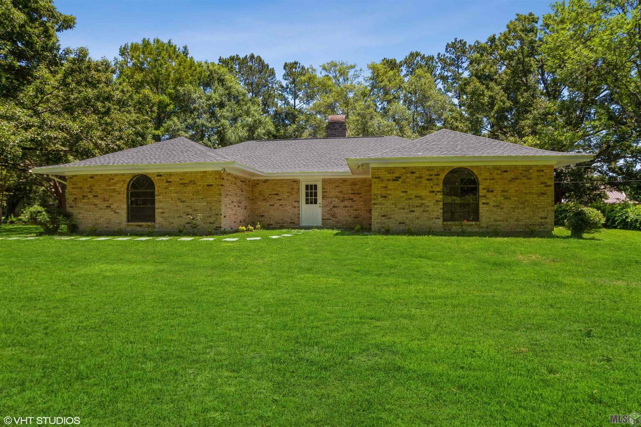 943 Silvery Ln - Photo 1
