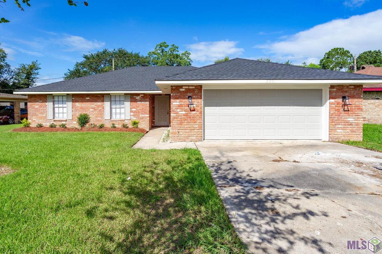 220 Madewood Dr - Photo 1