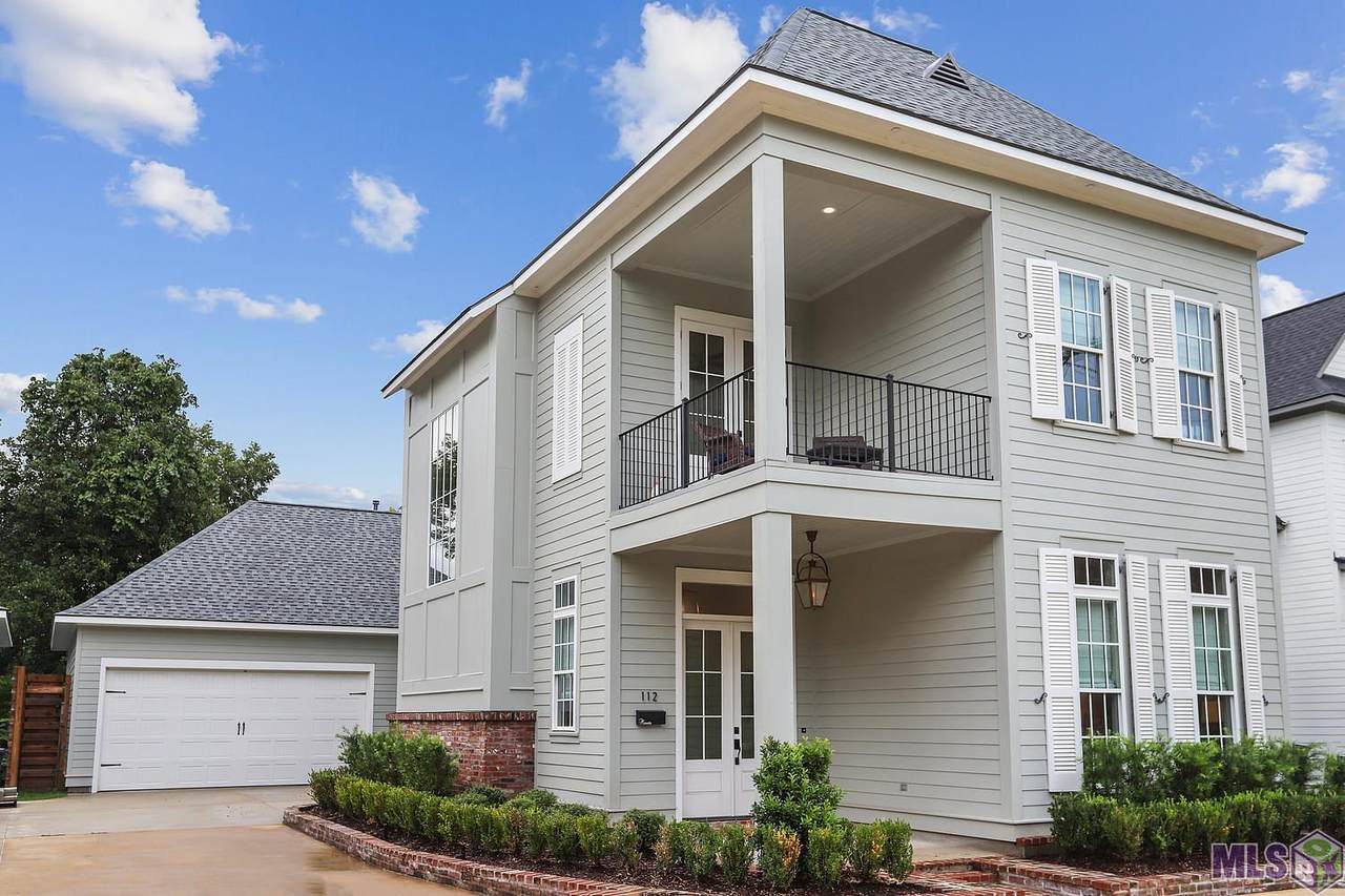 112 Burrow Rd - Photo 1