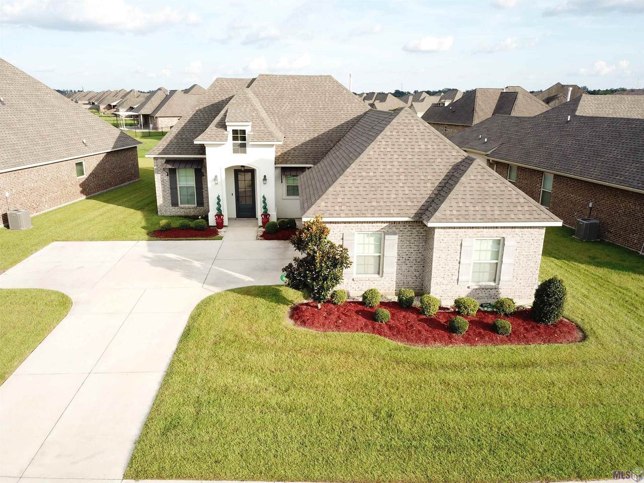 6409 Union Dr - Photo 1