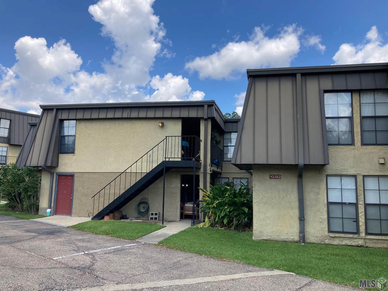 10282 Winston Ave - Photo 1