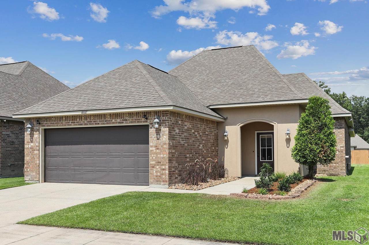 8527 Summer Grove Ave - Photo 1