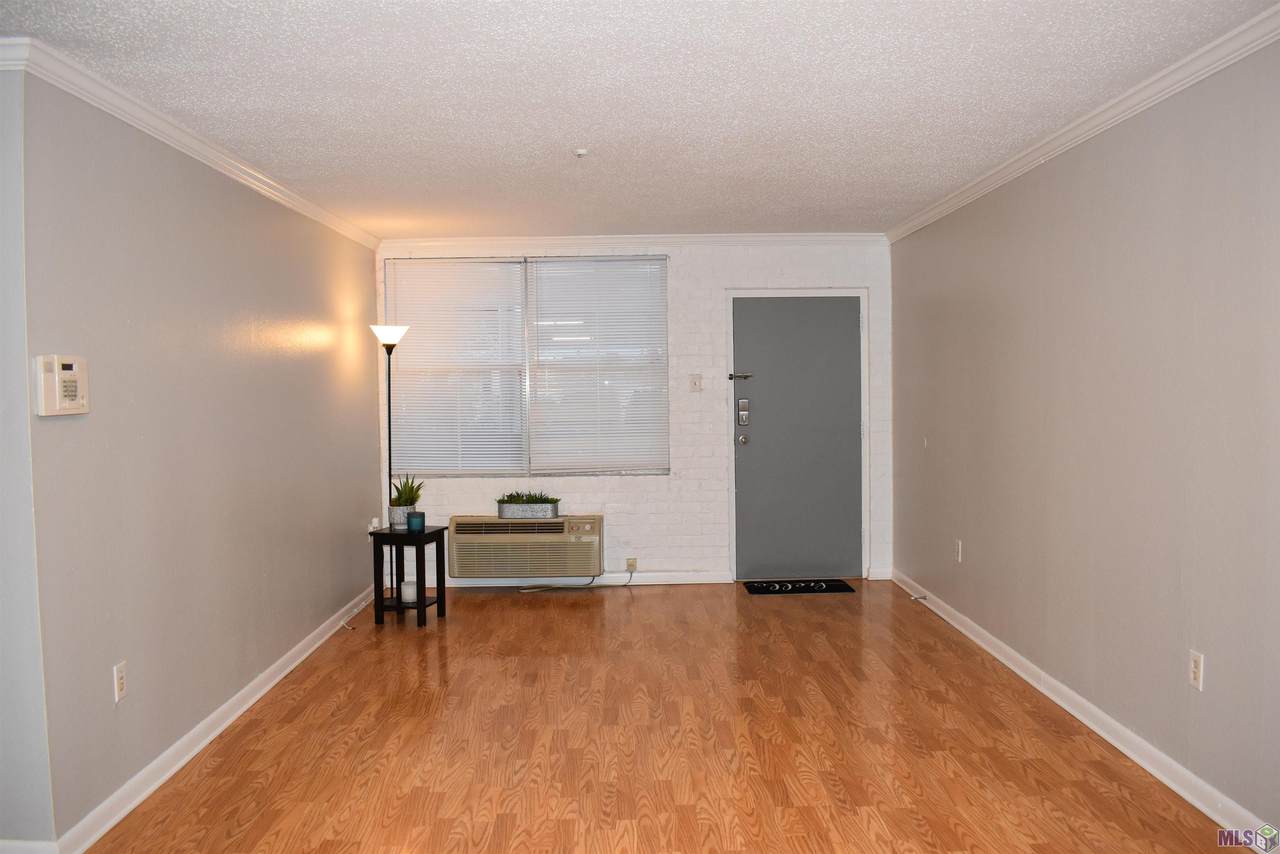 3101 Highland Rd - Photo 1