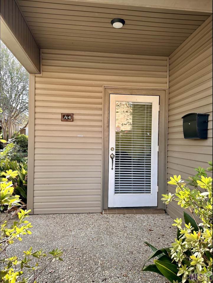 11745 Bricksome Ave - Photo 1