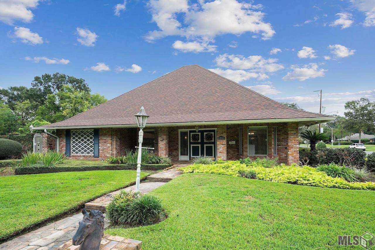1181 Ashbourne Dr - Photo 1