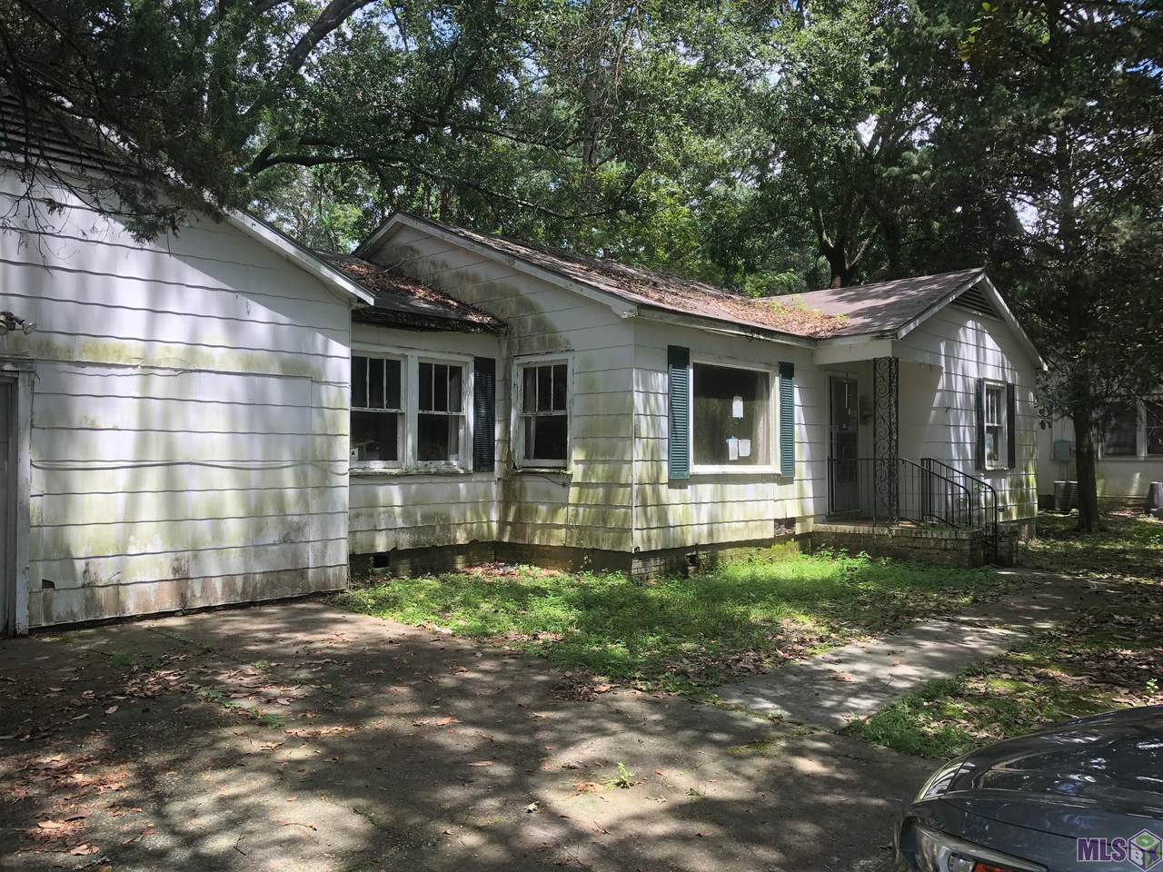 5337 Halsey St - Photo 1