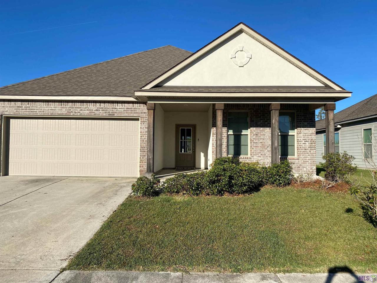 8071 Cheniere Ave - Photo 1