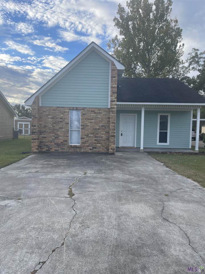1609 Terry Dr - Photo 1