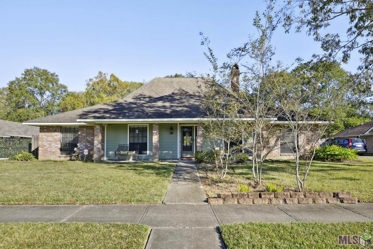 12407 Lake Sherwood Ave - Photo 1