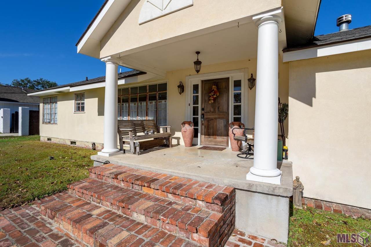 4425 Woodside Dr - Photo 1