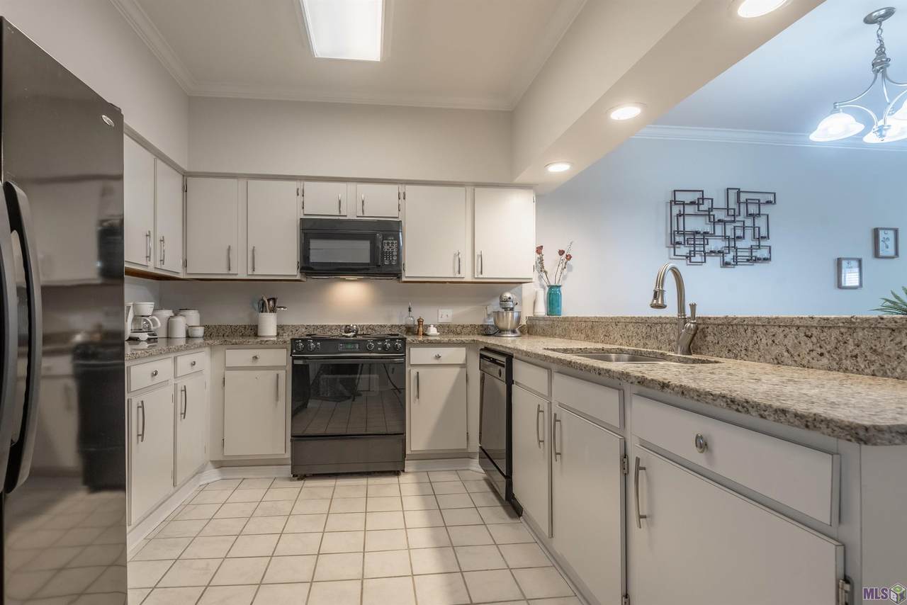 12334 Harrells Ferry Rd - Photo 1