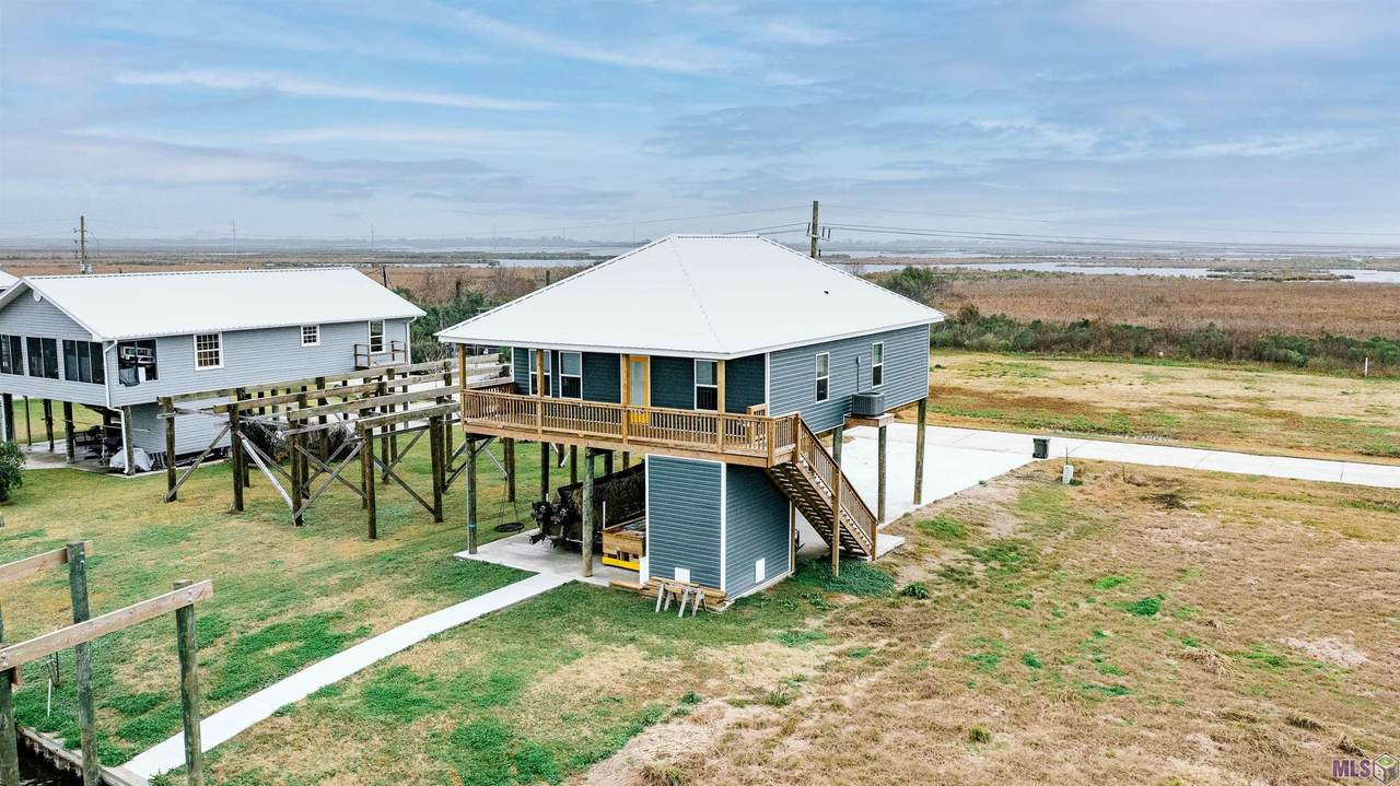 6320 Bayouside Dr - Photo 1