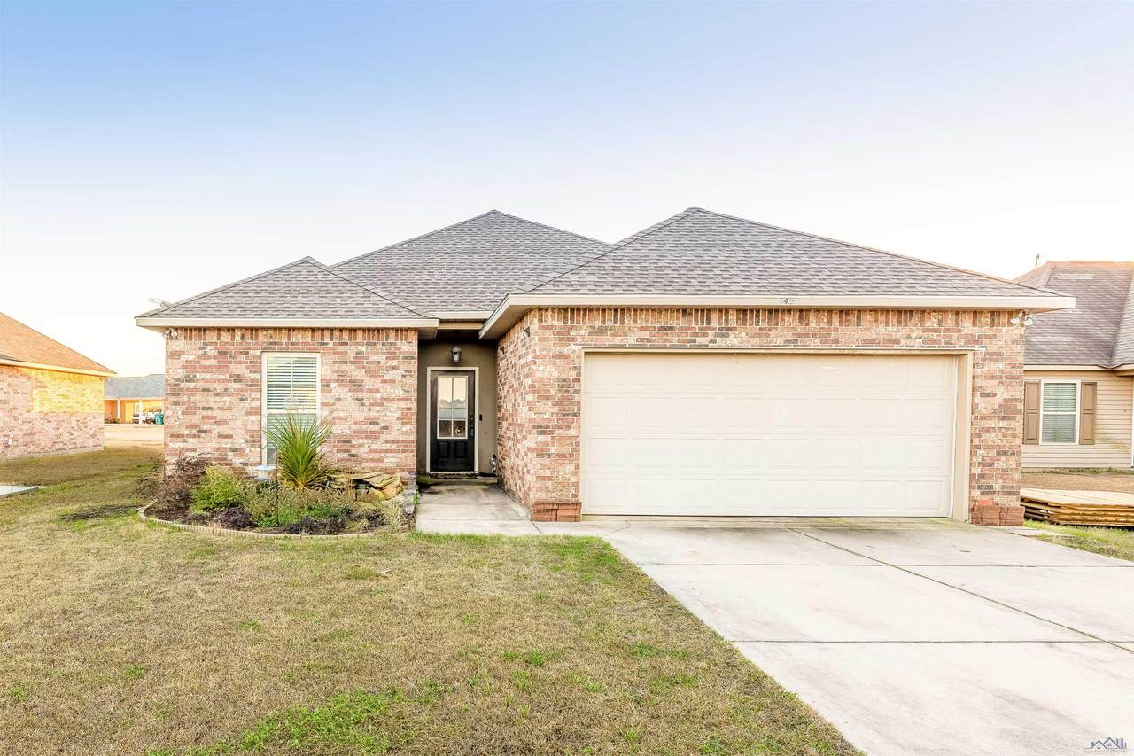 145 Southern Circle - Photo 1