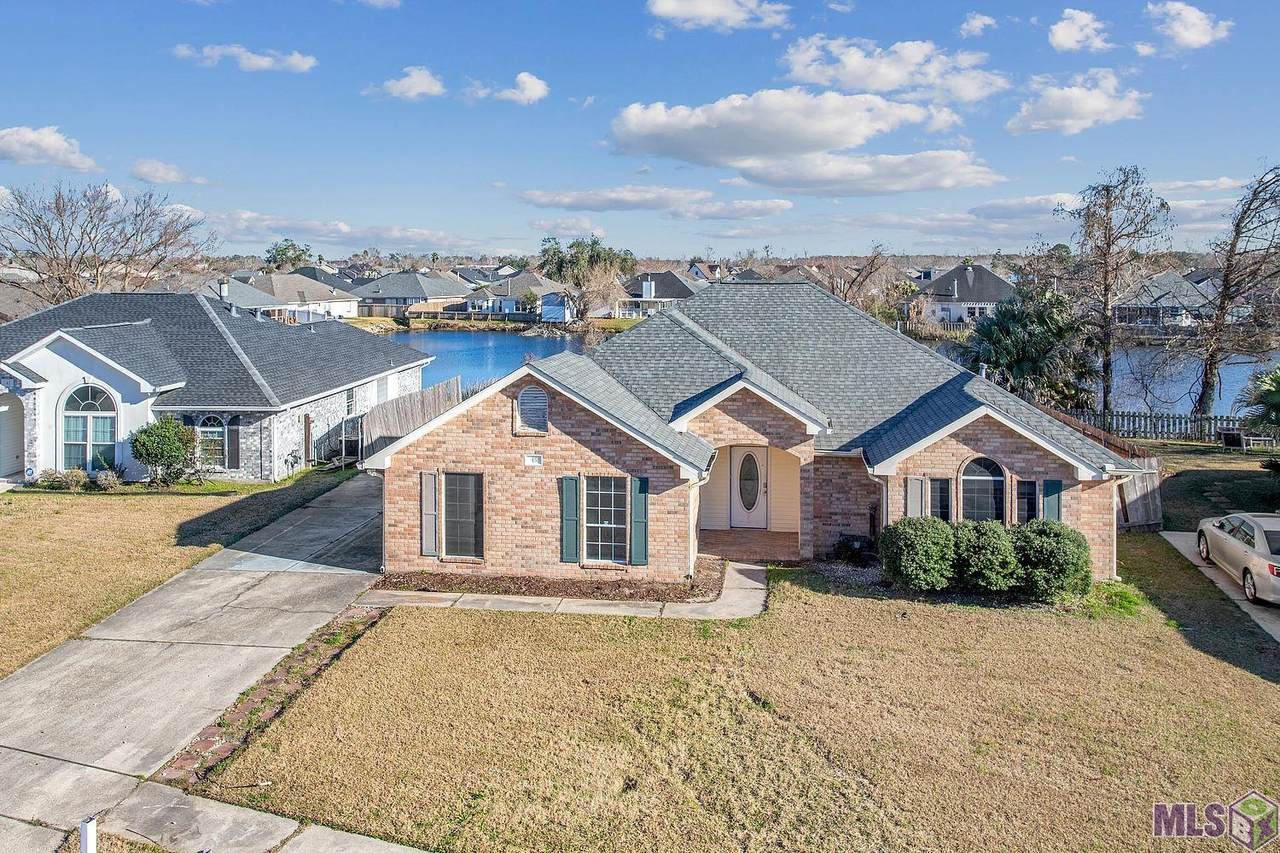 43 Ridgewood Dr - Photo 1