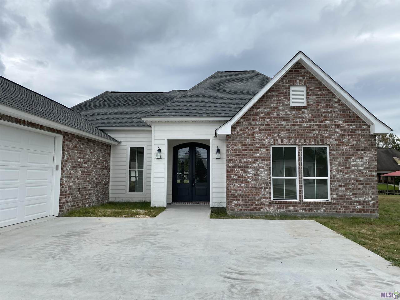 7672 Cutt Pointe Dr - Photo 1