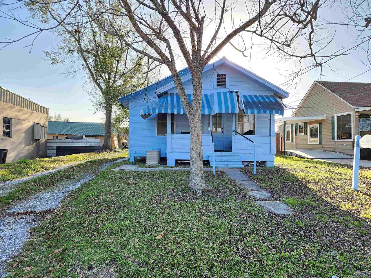 7224 Main St - Photo 1