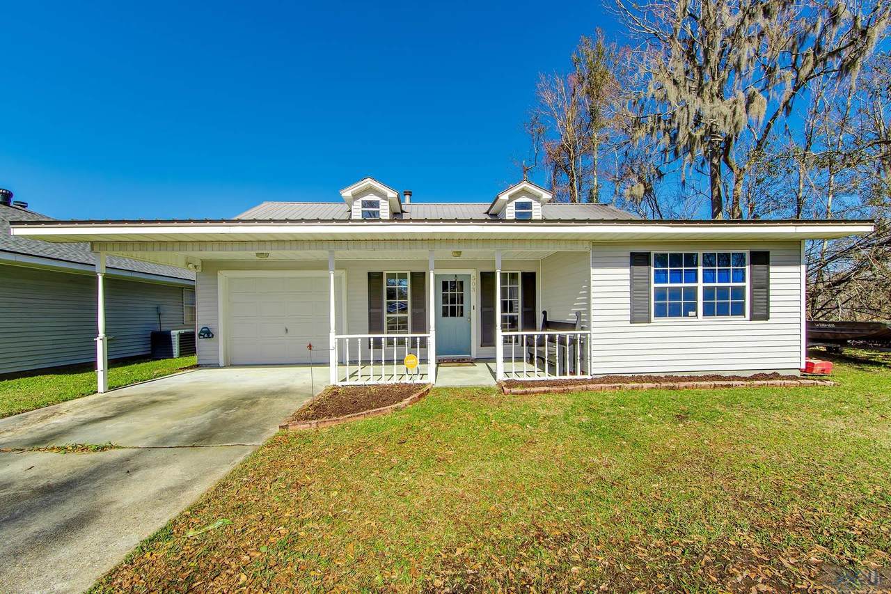 503 Woodfield Boulevard - Photo 1